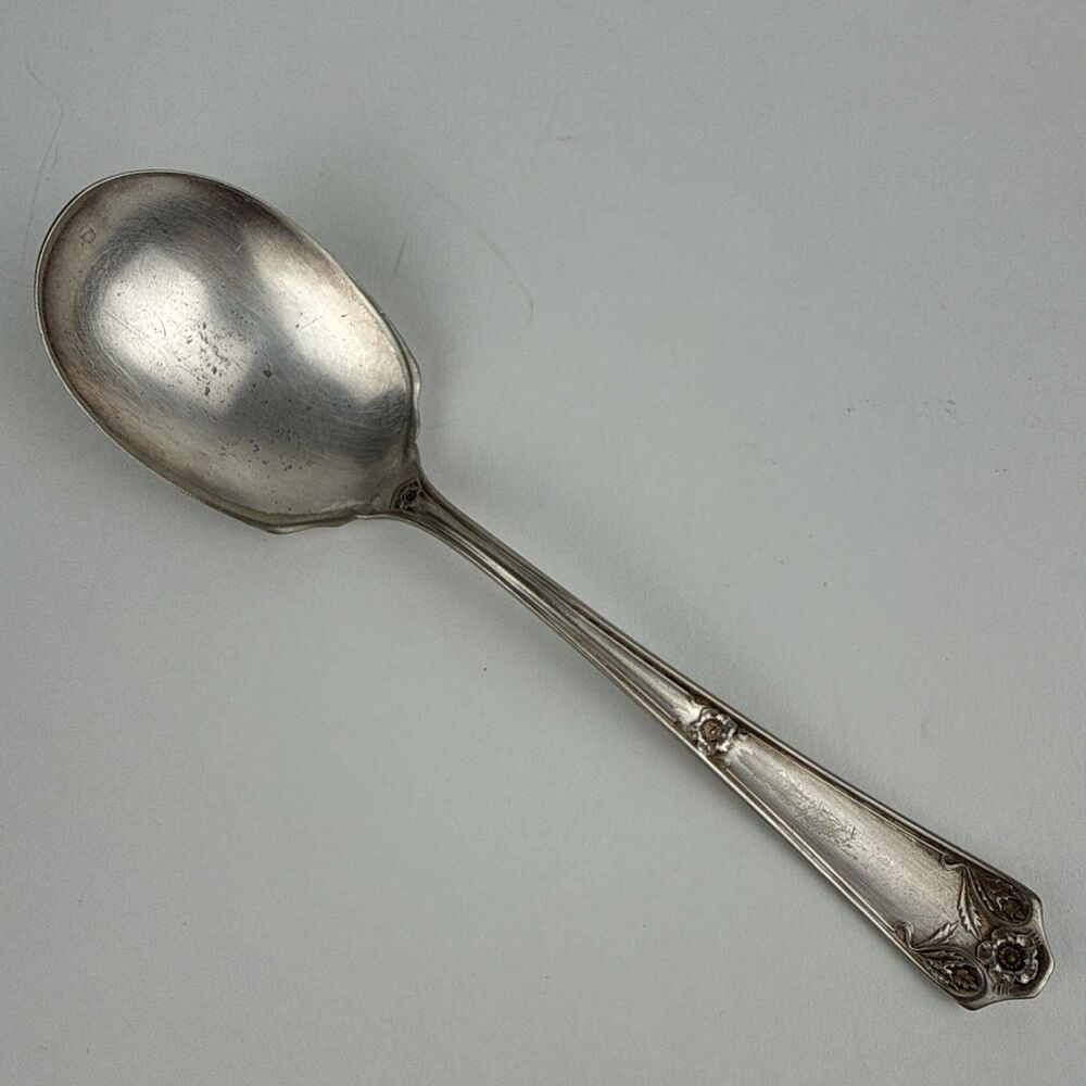RARE SUGAR SPOON SL & GH ROGERS ANTIQUE 1905 LOIS SILVERPLATED by ONEIDA SILVER